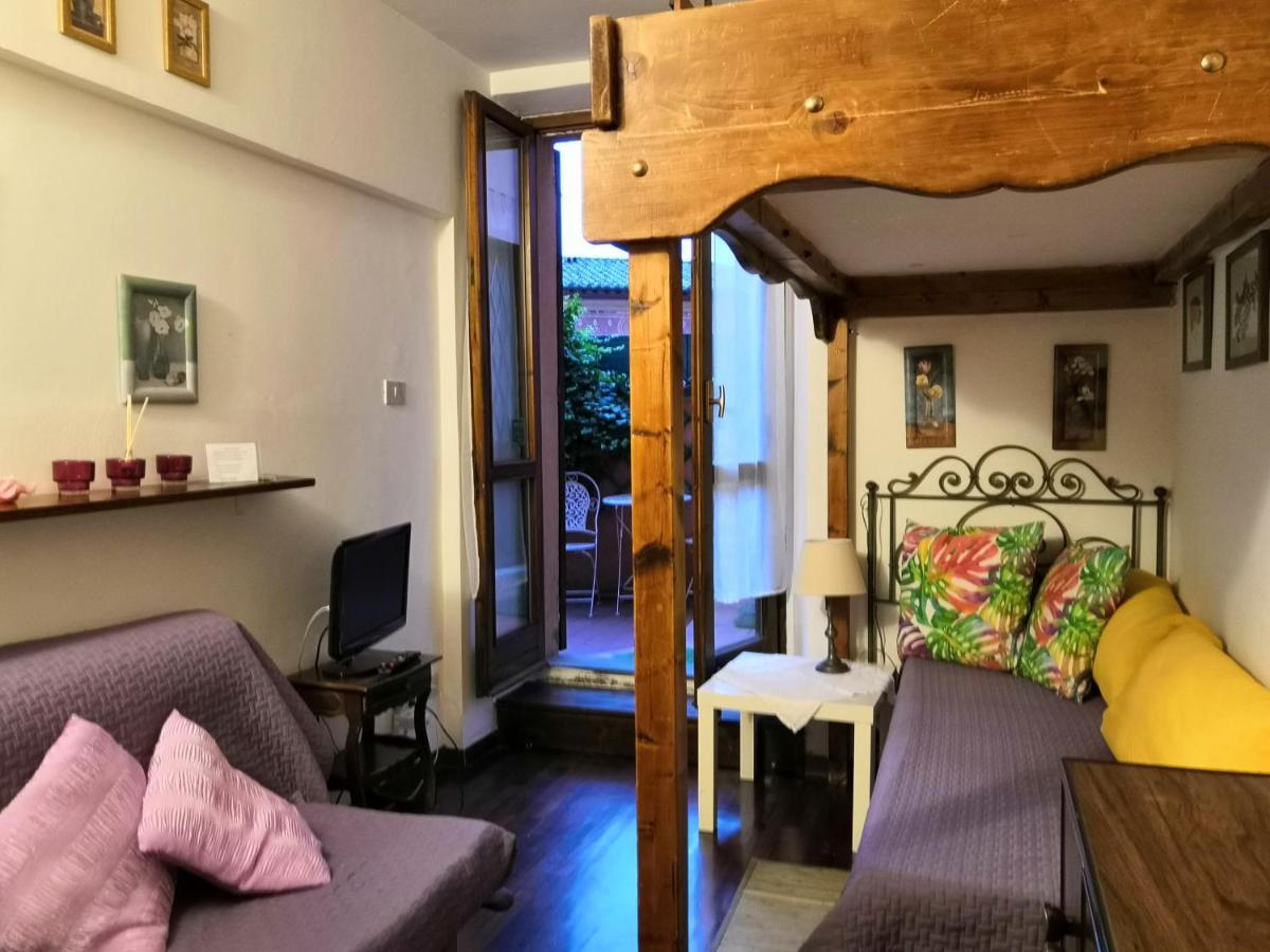 Al Giardino Di Alice Bed & Breakfast Перуджа Екстериор снимка